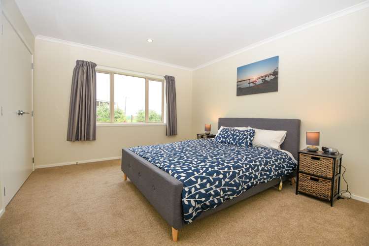 6 Madison Street Carterton_13