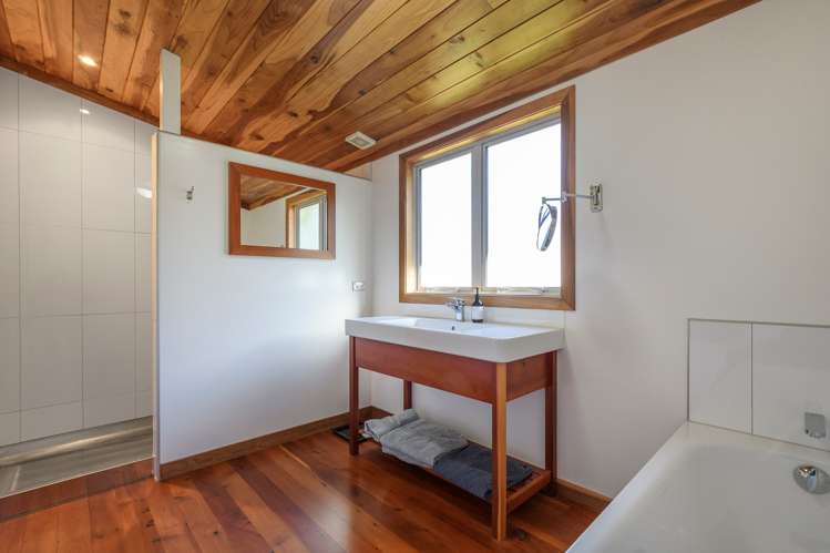 35 Hume Road Aongatete_18