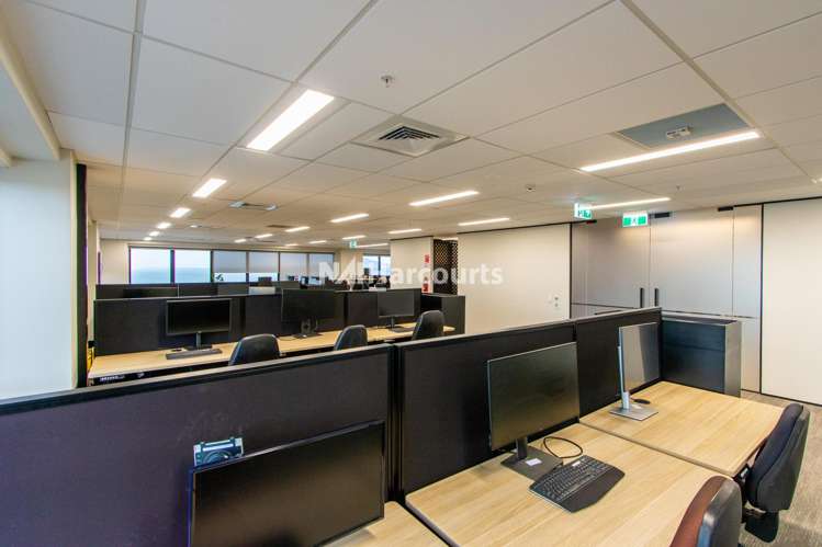 Level 13/5-7 Byron Avenue Takapuna_11