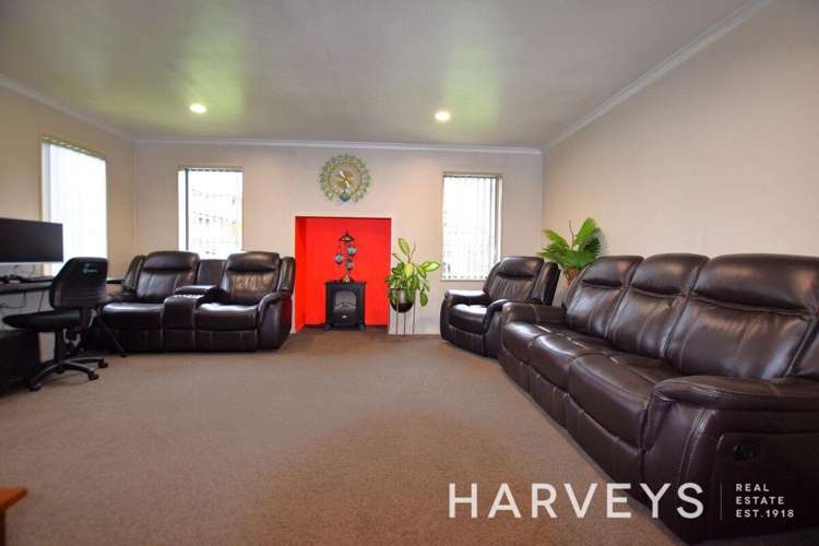2 Apsley Rise Henderson_6