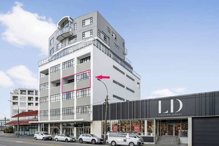 11/125 Thorndon Quay_0