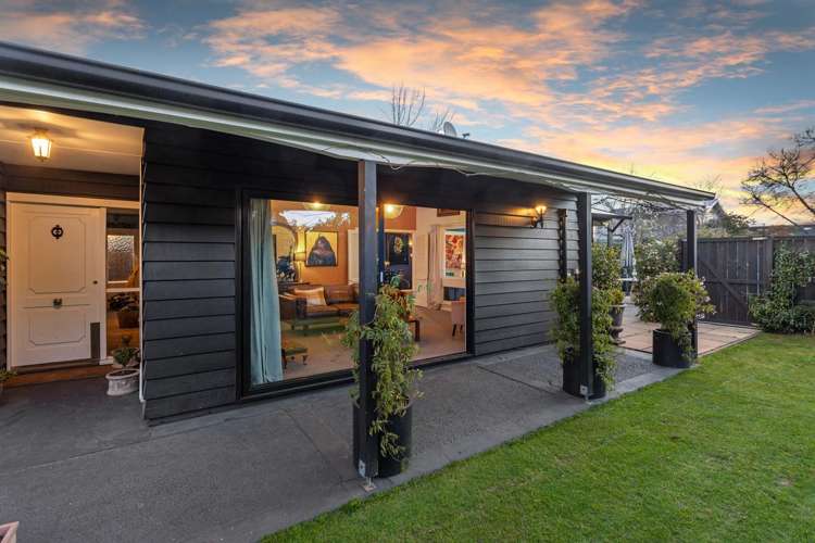 110 Idris Road Bryndwr_28