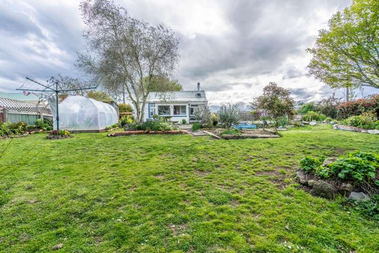 11 High Street East Nightcaps_14