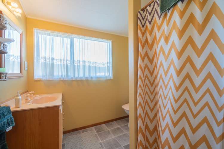 52 Luxmore Drive Te Anau_13