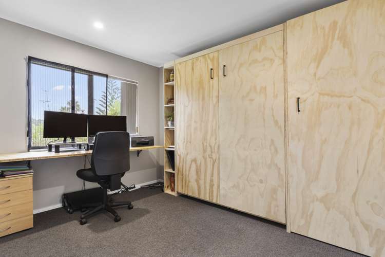 2/205 Mahia Road Wattle Downs_9