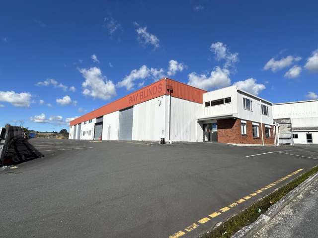 Versatile Greerton warehousing