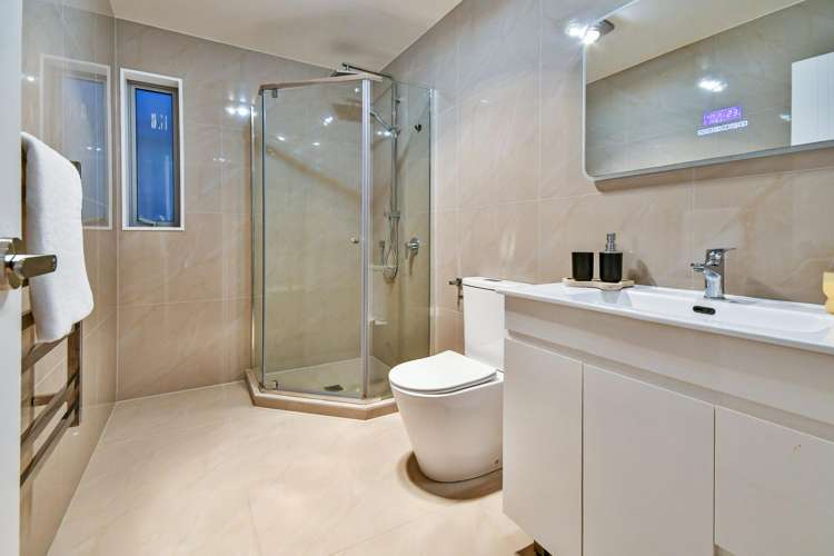 13B Myers Road Manurewa East_12