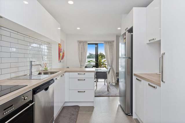 20/346 Oceanbeach Road Mount Maunganui_3