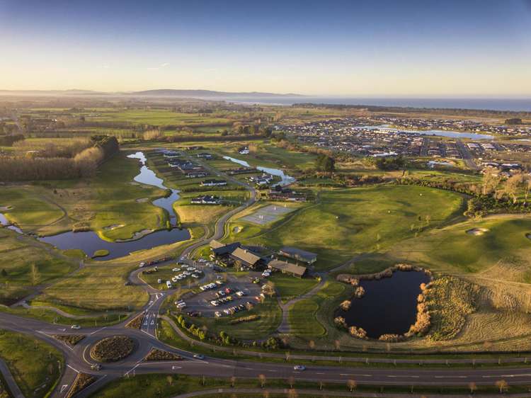 138,148 and 158 Pegasus Boulevard, Pegasus Christchurch Central_4