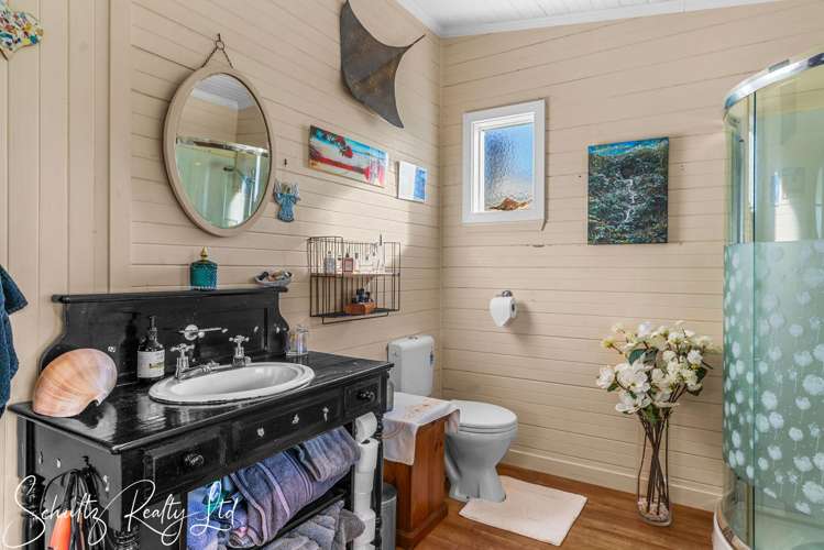 1052 State Highway 12 Maungaturoto_21