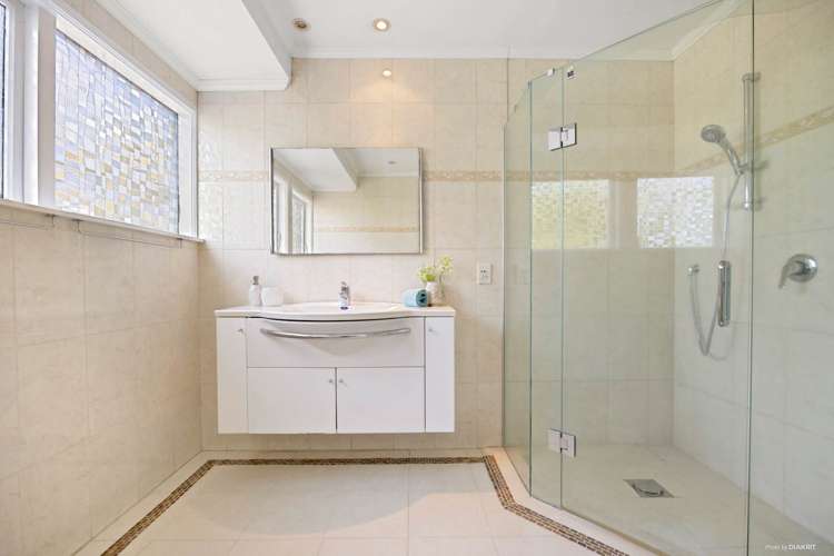 1 Sherie Place Howick_14