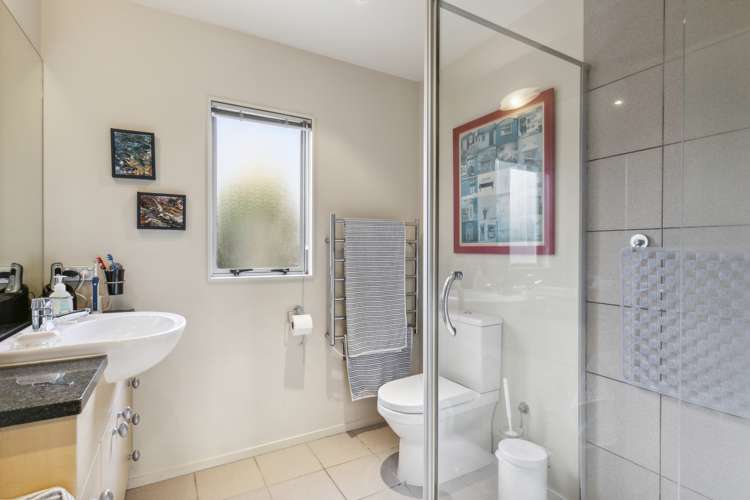 83/305 Evans Bay Parade Hataitai_14