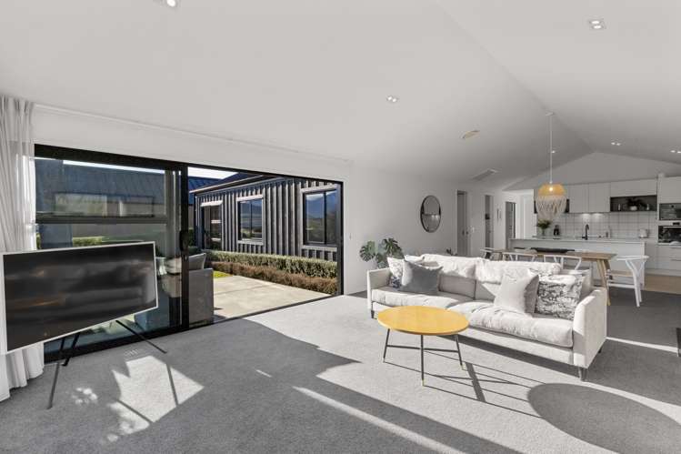 5 Terrington Court Jacks Point_11