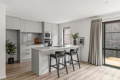 87 Cobham Drive_3