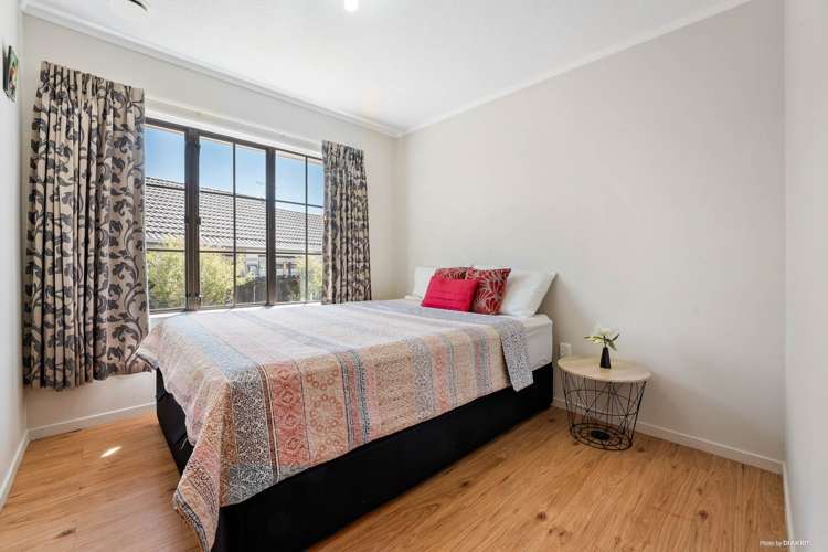 52 Charntay Avenue Clover Park_12