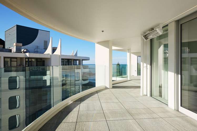 10A/2 Marine Parade Mount Maunganui_13