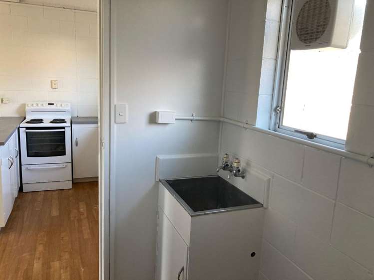 3/7 Opoia Road 1055_7