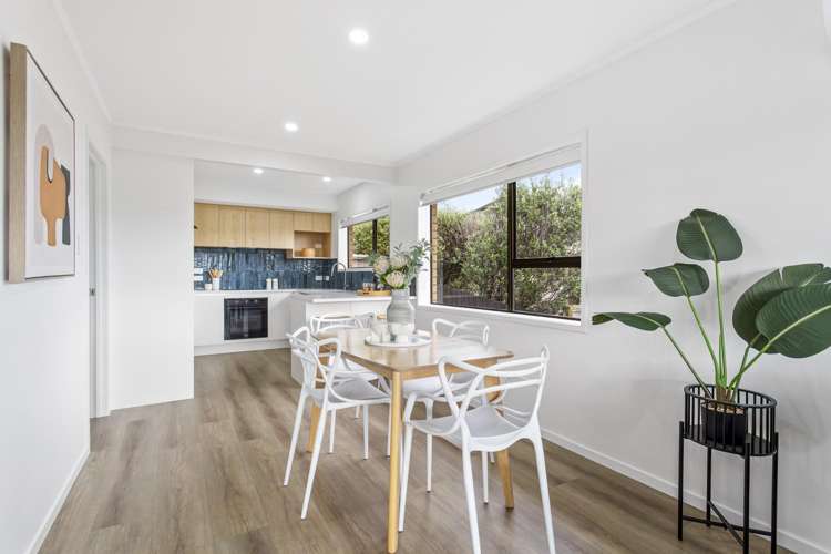 2/27 Galloway Crescent Farm Cove_6