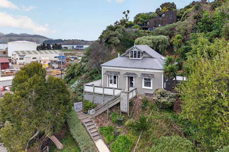 32 Godley Quay Lyttelton_28