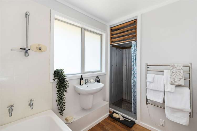 6 Mckenzie Avenue Arkles Bay_12