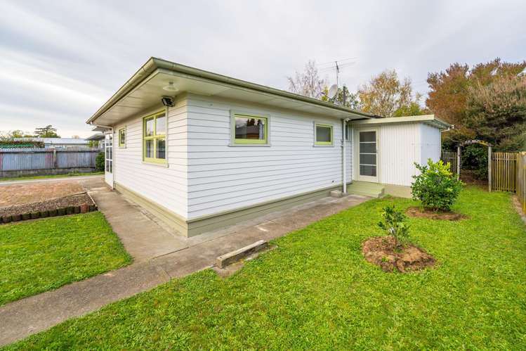 125 Whitby Road Wakefield_22