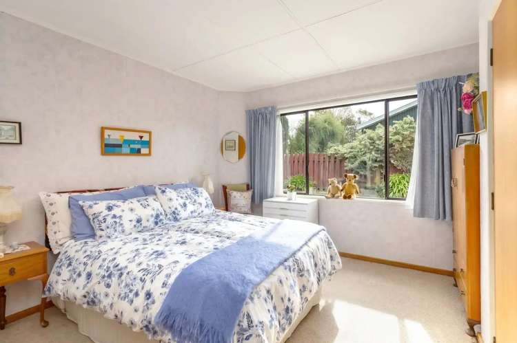 17 Keir Crescent 10754_5