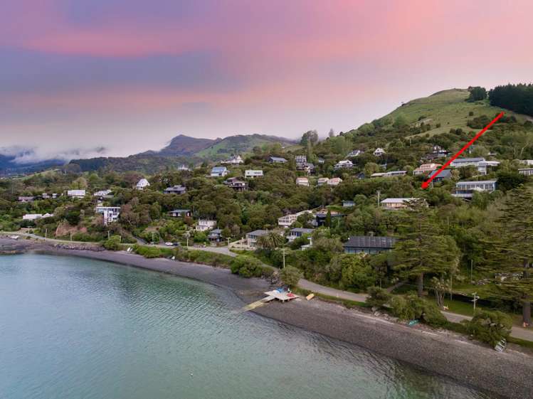 223 Beach Road Akaroa_3