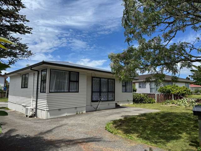 53 Universal Drive Henderson_1