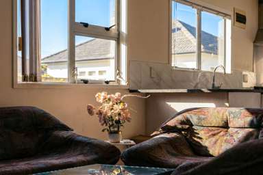 2/9A Cambourne Road_4