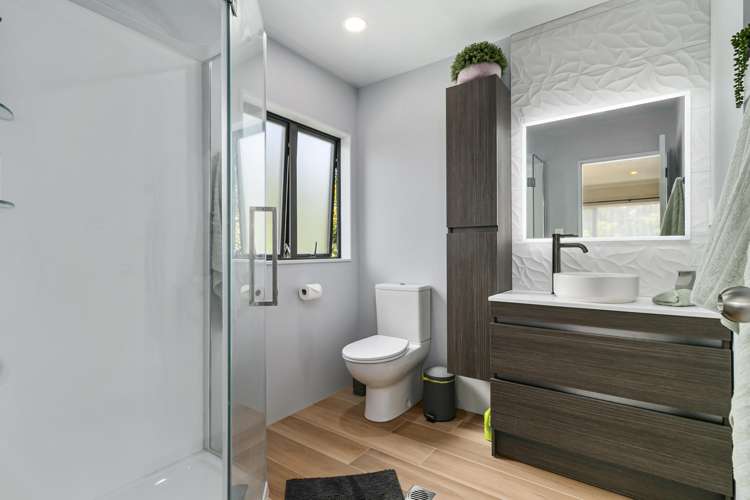 44 Colwill Road Massey_28