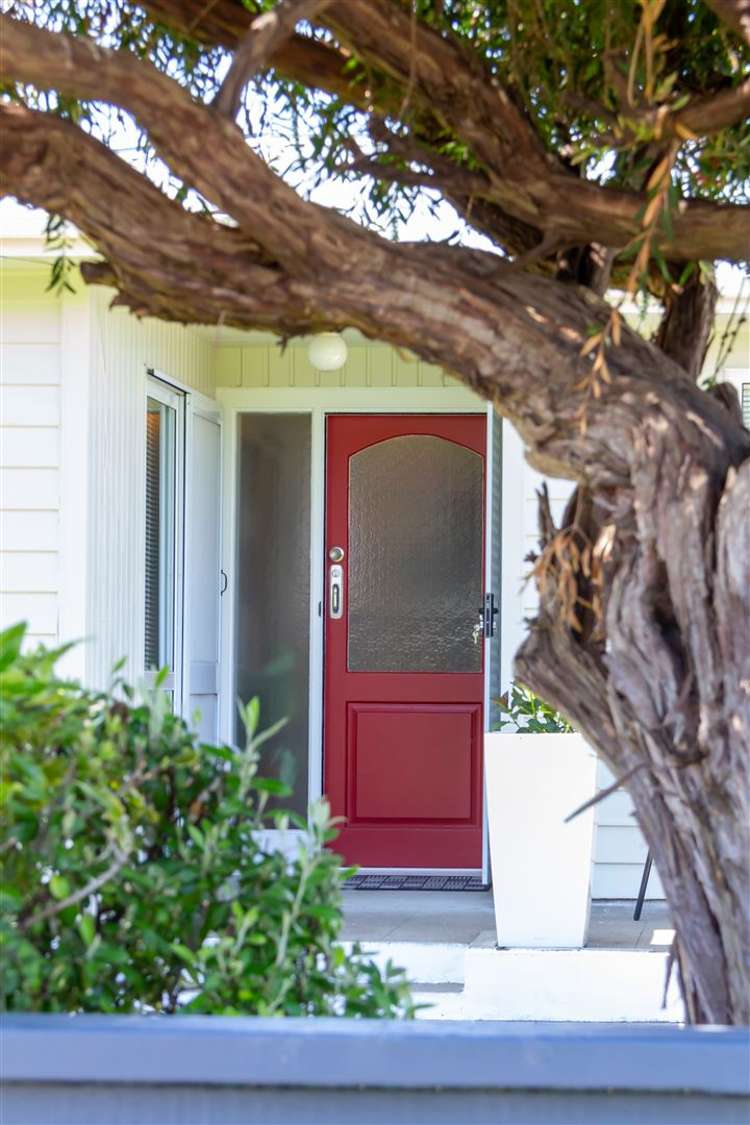 23 Deller Drive Carterton_22