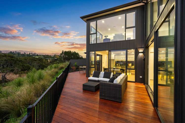 51 Streamview Way Long Bay_29