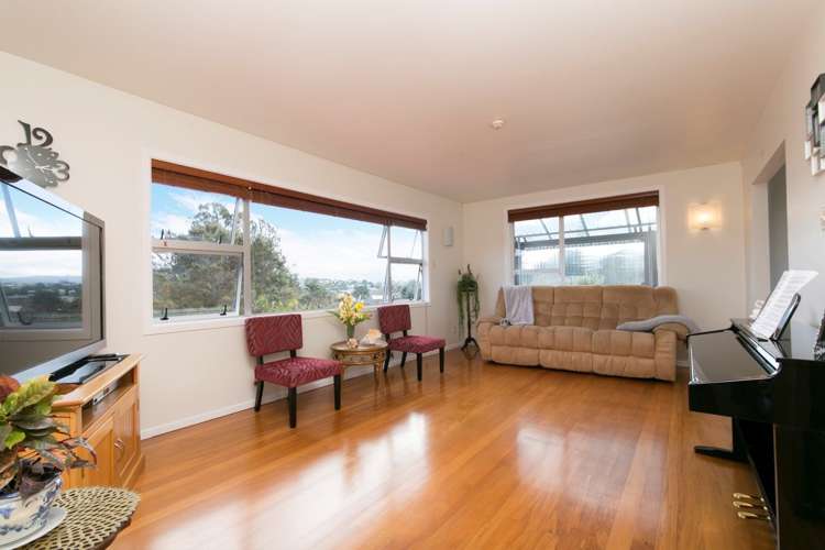 108 Captain Scott Road Glen Eden_7