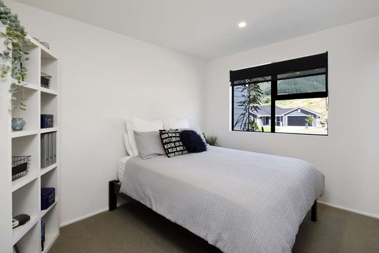 34 Quail Rise Stoke_15