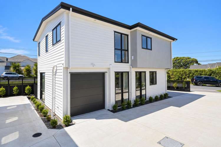17B Rock Isle Road Torbay_2