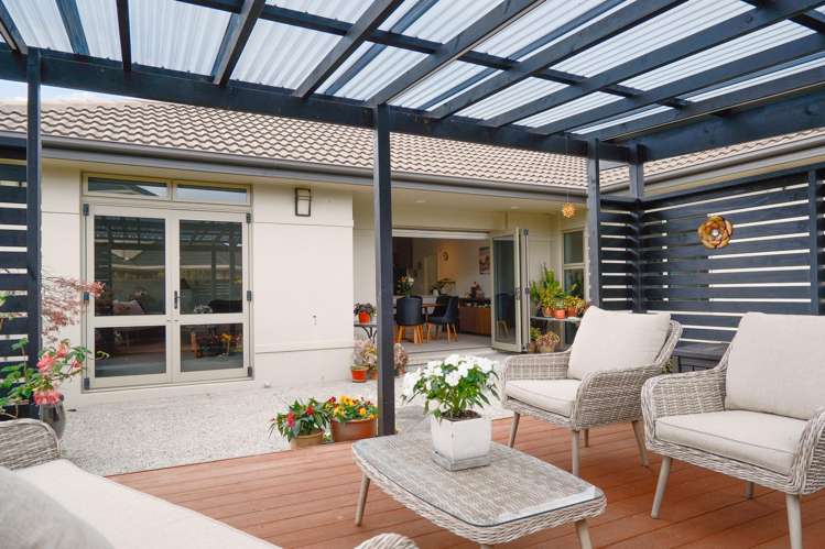 20 Devoy Drive Owhata_12