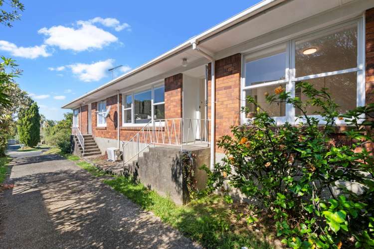 2/2 Margaret Place Milford_13