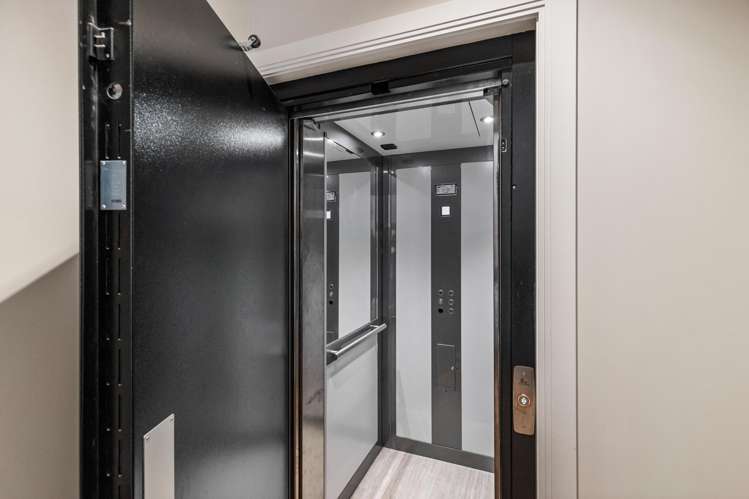 10A Victoria Road Devonport_25