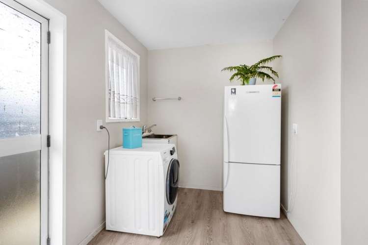 7 Stacey Place Woolston_10