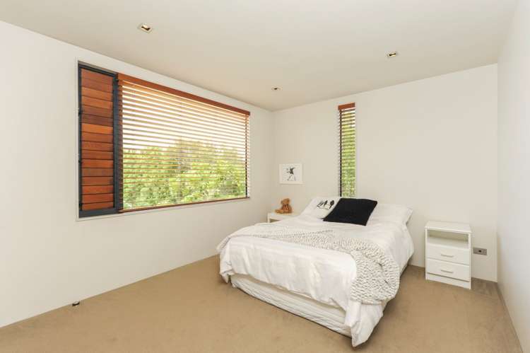 6 Heritage Rise Saint Heliers_16