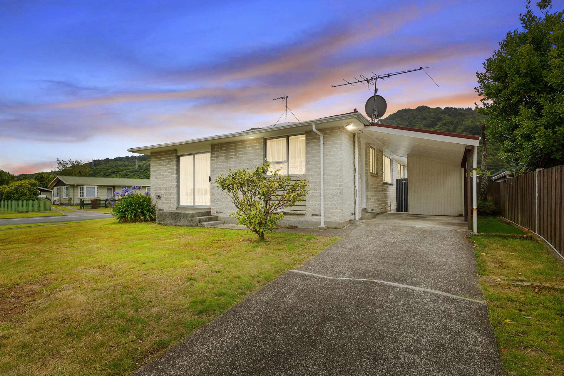 102 Pasadena Crescent Totara Park_0