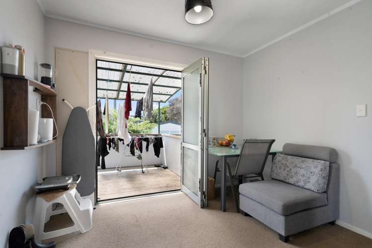 82 & 84 Moire Road Royal Heights_34