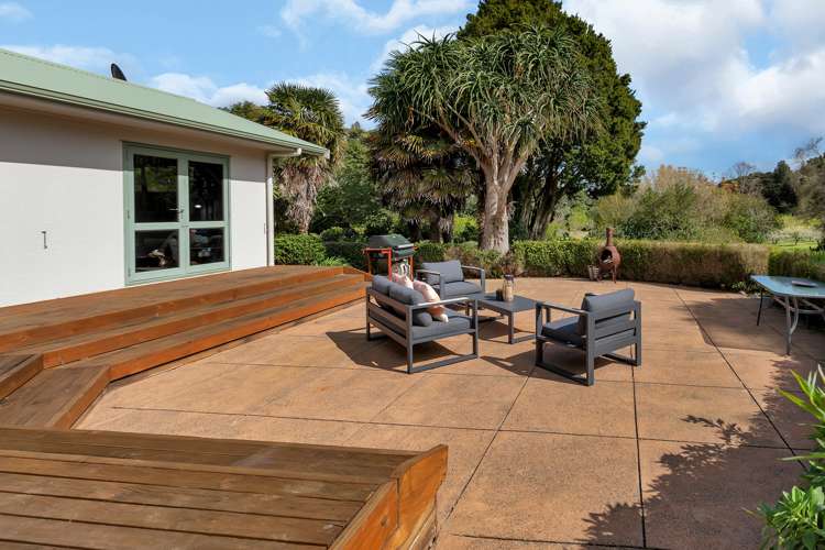 159 Tangihua Road Maungakaramea_36