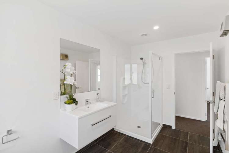 3 Finstock Way Rolleston_11