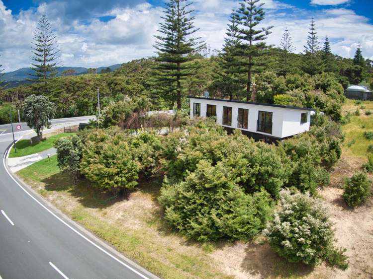 1 Seabreeze Road_0