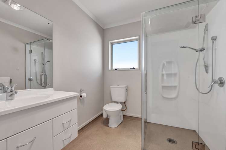 9b Disraeli Street Hawera_13