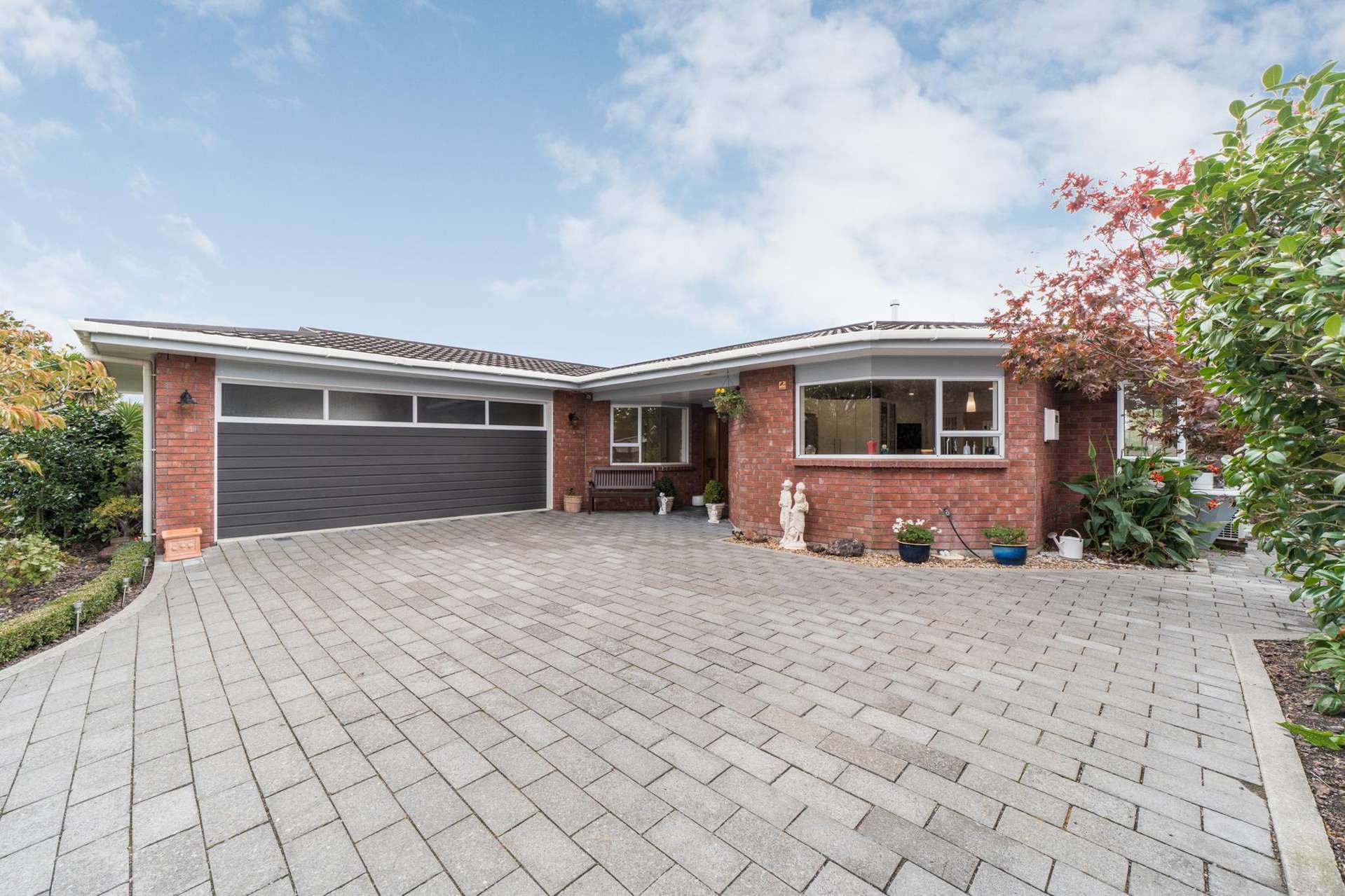 98 John F Kennedy Drive Milson_0