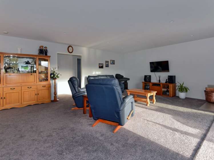 10 William Hyde Place Darfield_5