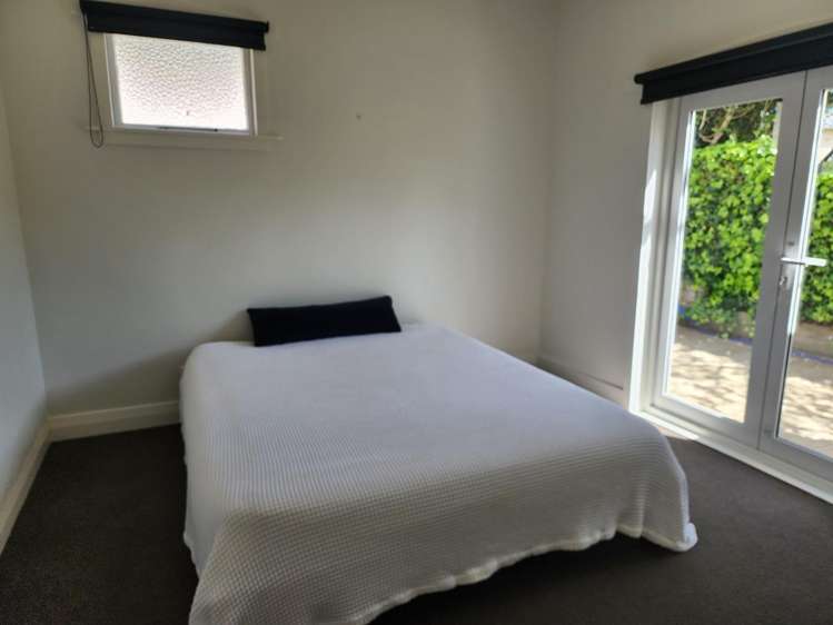 300 Courtenay Street Strandon_5