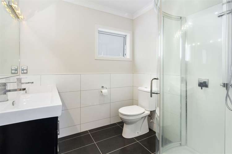 15 Dusky Crescent Aotea_15